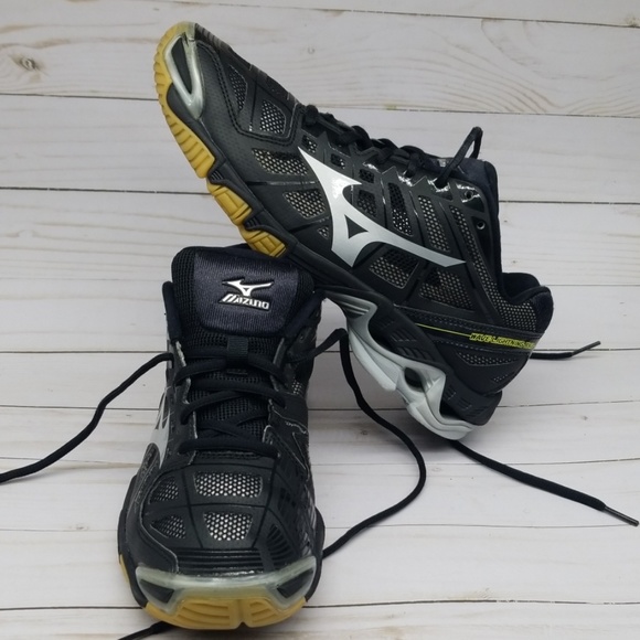 Mizuno Shoes Mizuno Wave Lightning Rx2 Women Shoes Poshmark